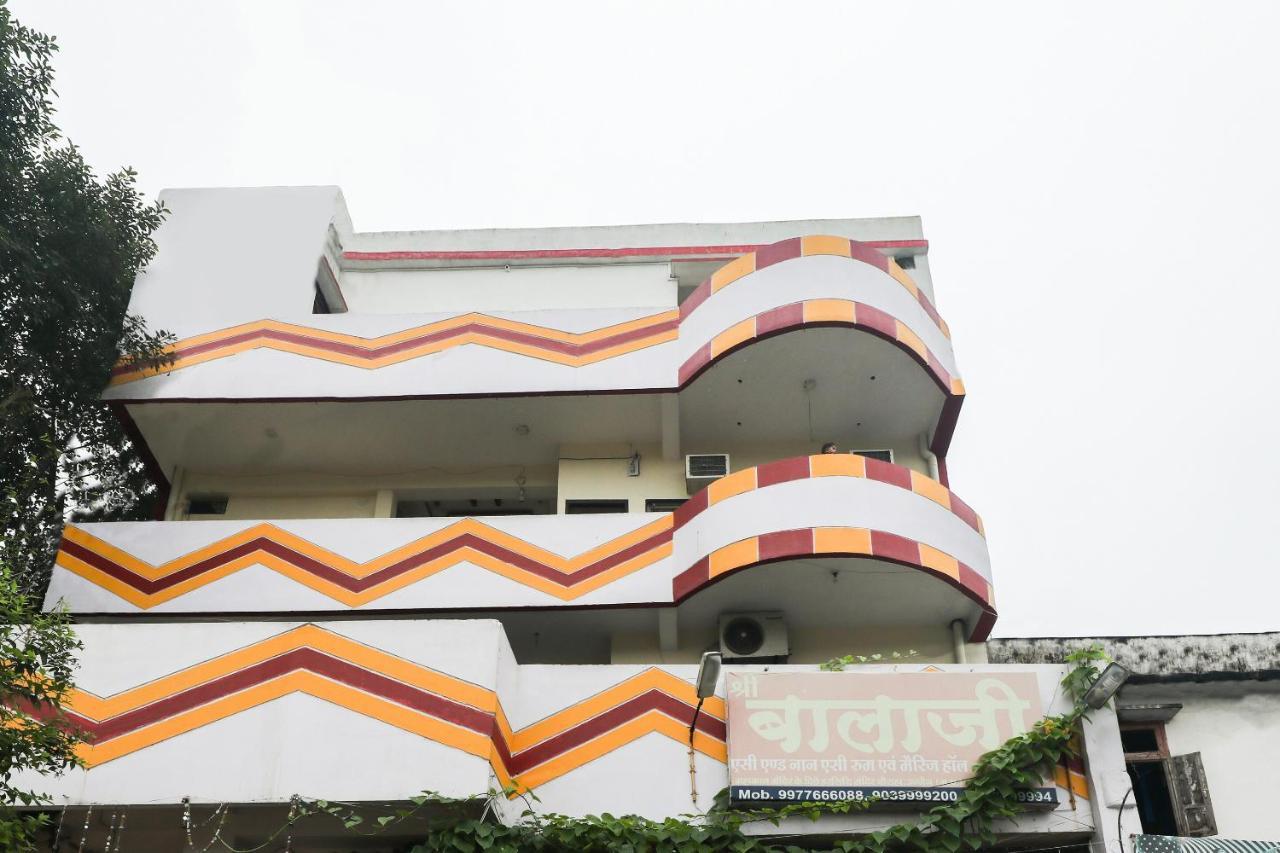 Spot On 48832 Balaji Parisar Hotel อุจเจน ภายนอก รูปภาพ